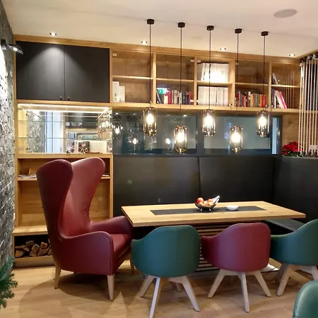 Parks 73 The Townhouse Hotel
