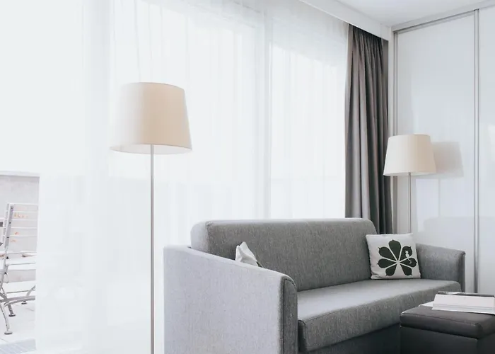 Hotel Parks 73 The Townhouse 4*