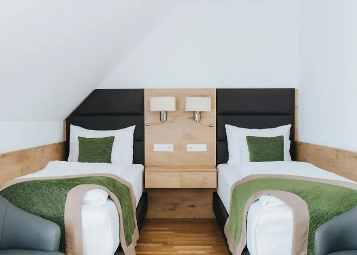 Otel Parks 73 The Townhouse 4*