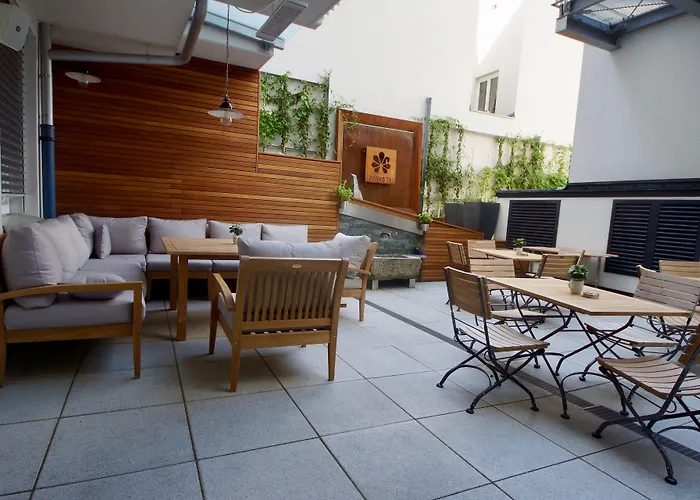 فندق Parks 73 The Townhouse 4*