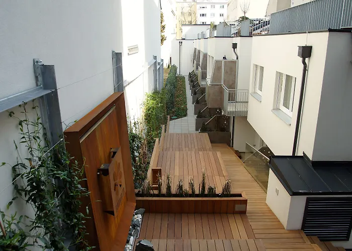 Parks 73 The Townhouse 4* فيينا